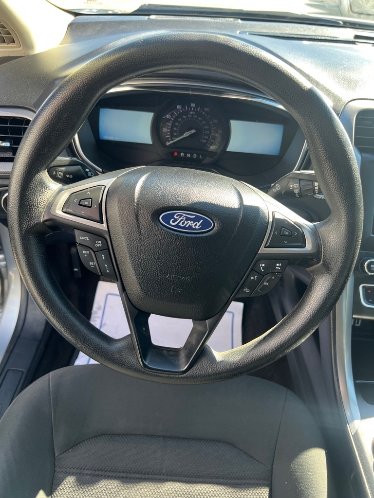 Ford Fusion SE FWD 2020