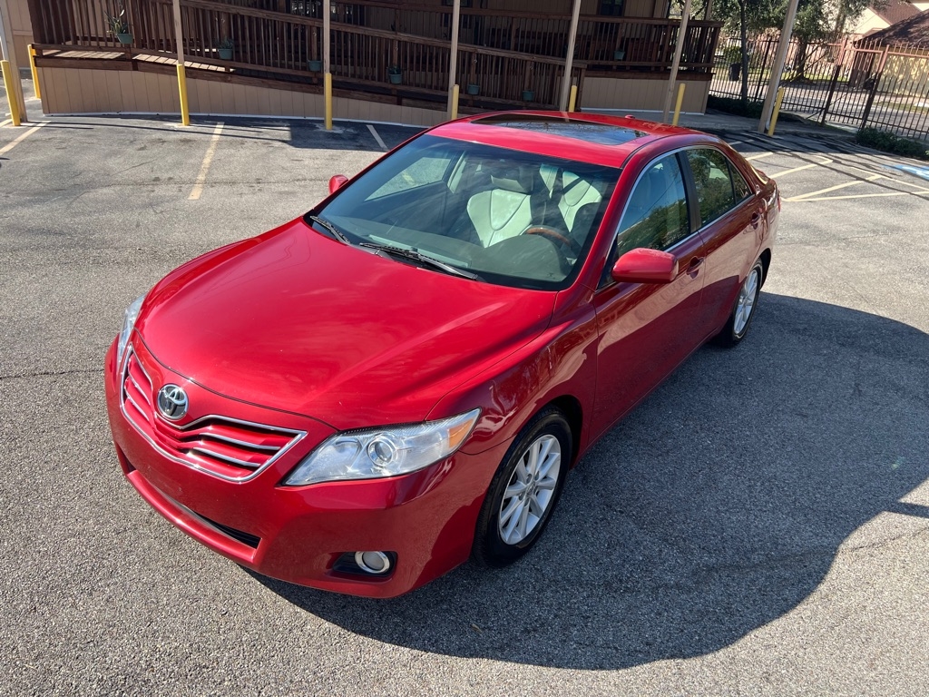 Toyota Camry 4dr Sdn I4 Man LE (Natl) 2011