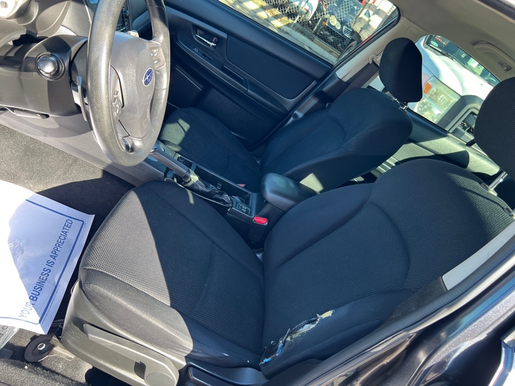 Subaru Impreza Sedan 4dr Auto 2.0i Premium 2014