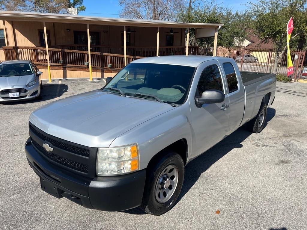 2011 Chevrolet Silverado 1500 4WD Ext Cab 157.5" Work Truck