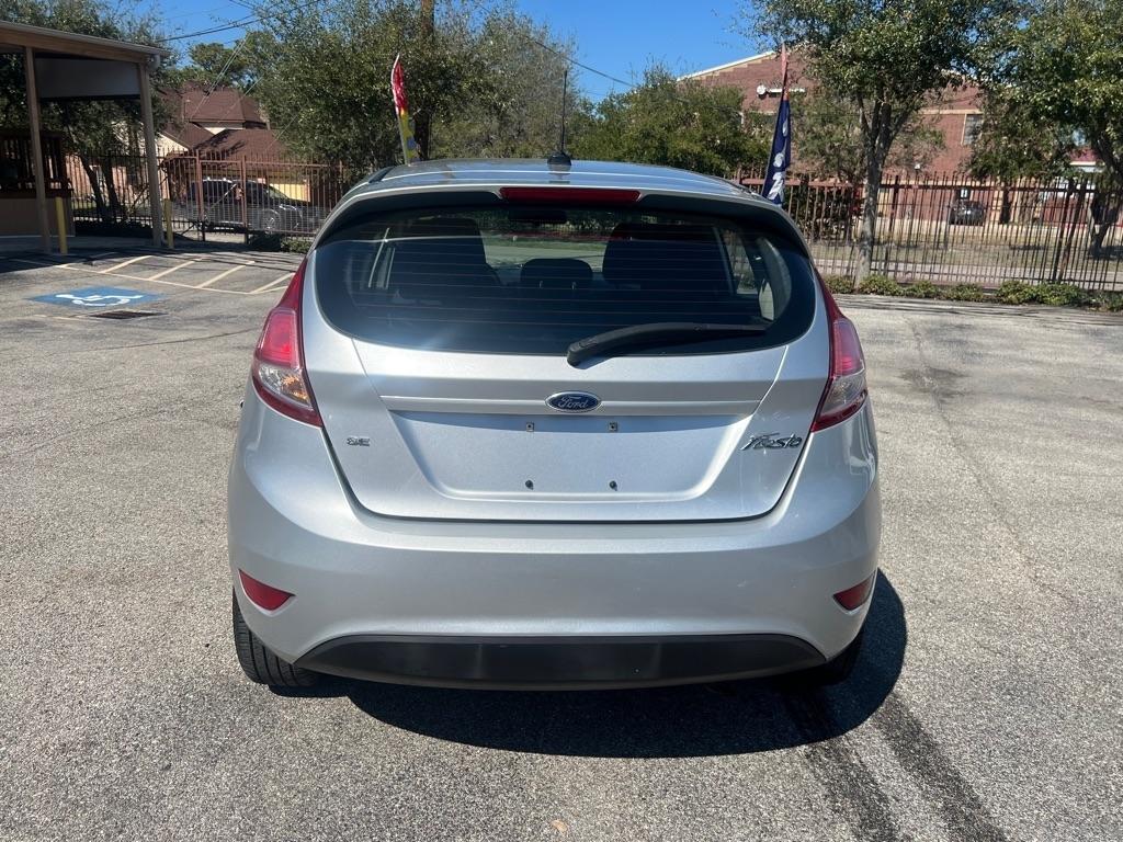 Ford Fiesta 5dr HB SE 2015