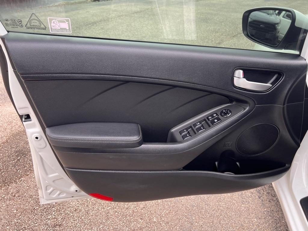 Kia Forte LX Auto 2017