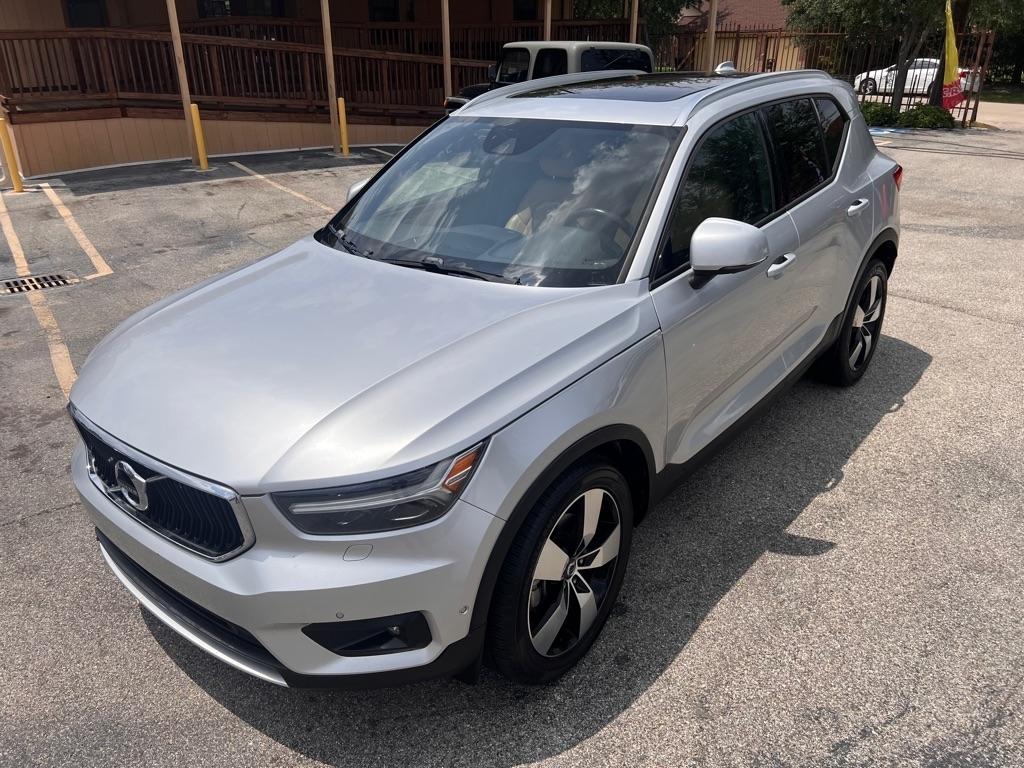 Volvo XC40 T4 FWD Momentum 2019