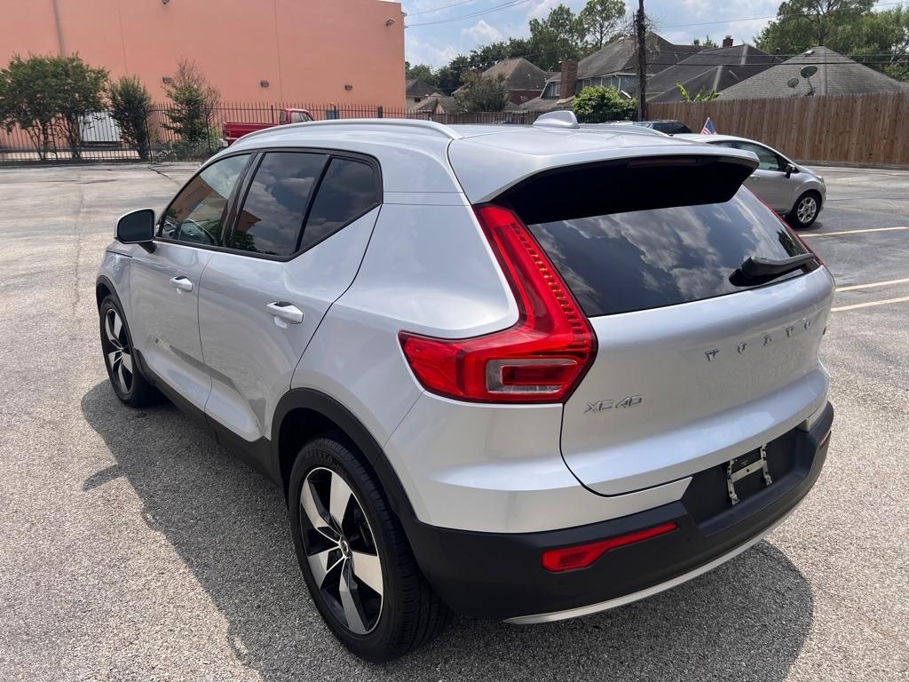 Volvo XC40 T4 FWD Momentum 2019