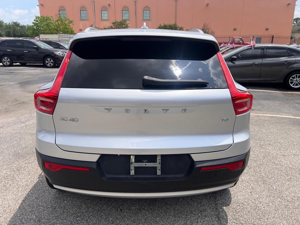 Volvo XC40 T4 FWD Momentum 2019
