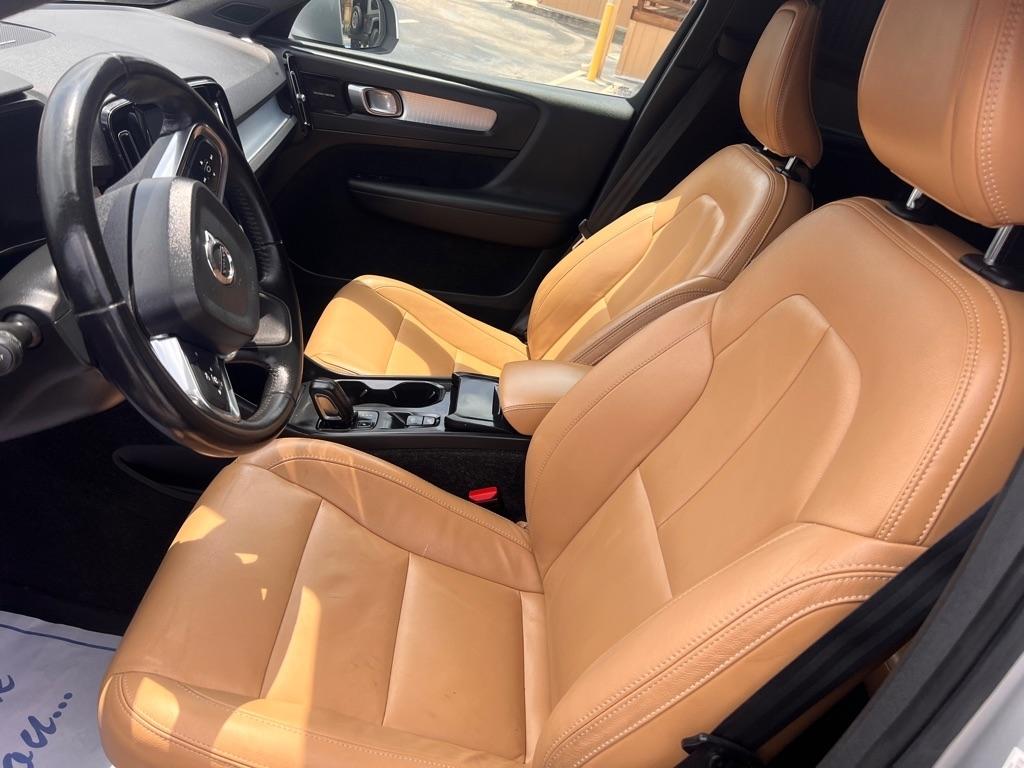 Volvo XC40 T4 FWD Momentum 2019