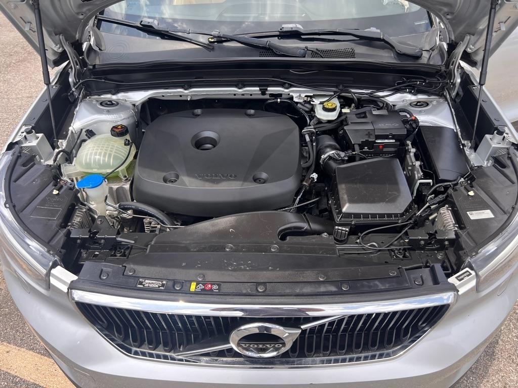 Volvo XC40 T4 FWD Momentum 2019