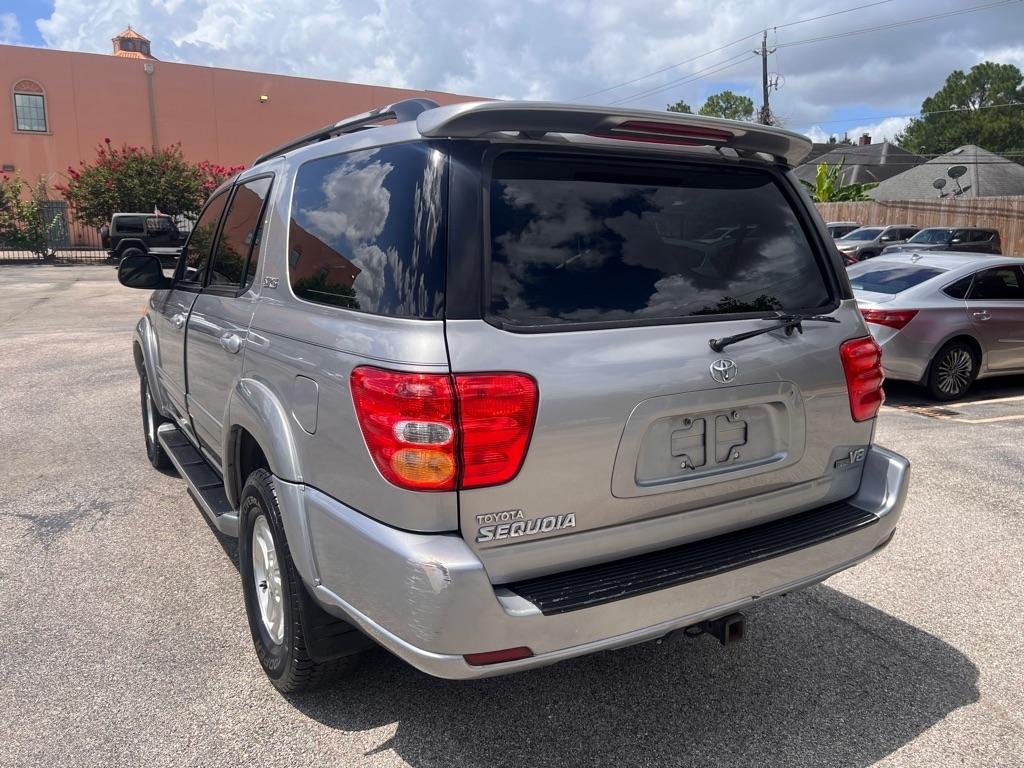 Toyota Sequoia 4dr SR5 (Natl) 2003