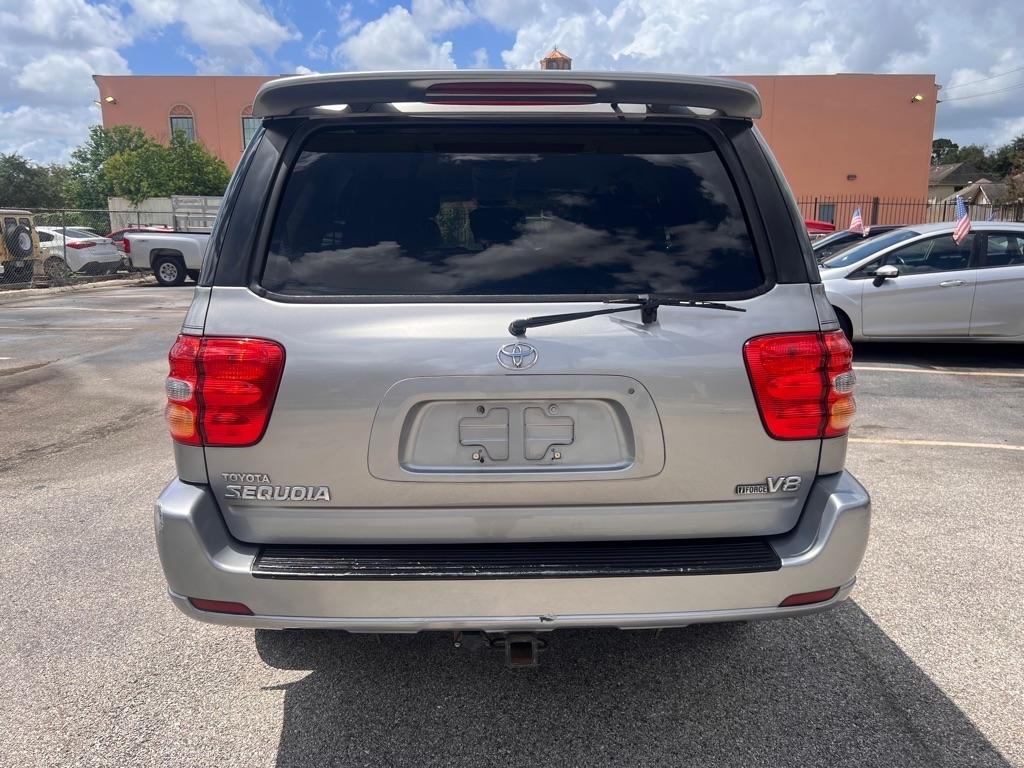 Toyota Sequoia 4dr SR5 (Natl) 2003