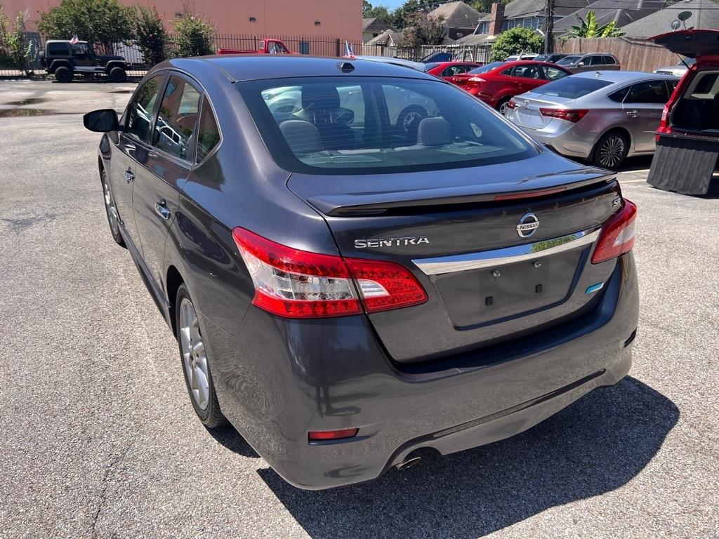 Nissan Sentra 4dr Sdn I4 CVT SR 2014