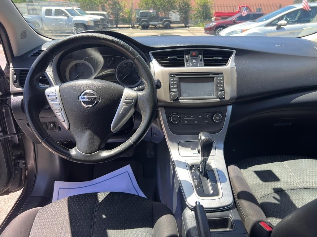 Nissan Sentra 4dr Sdn I4 CVT SR 2014
