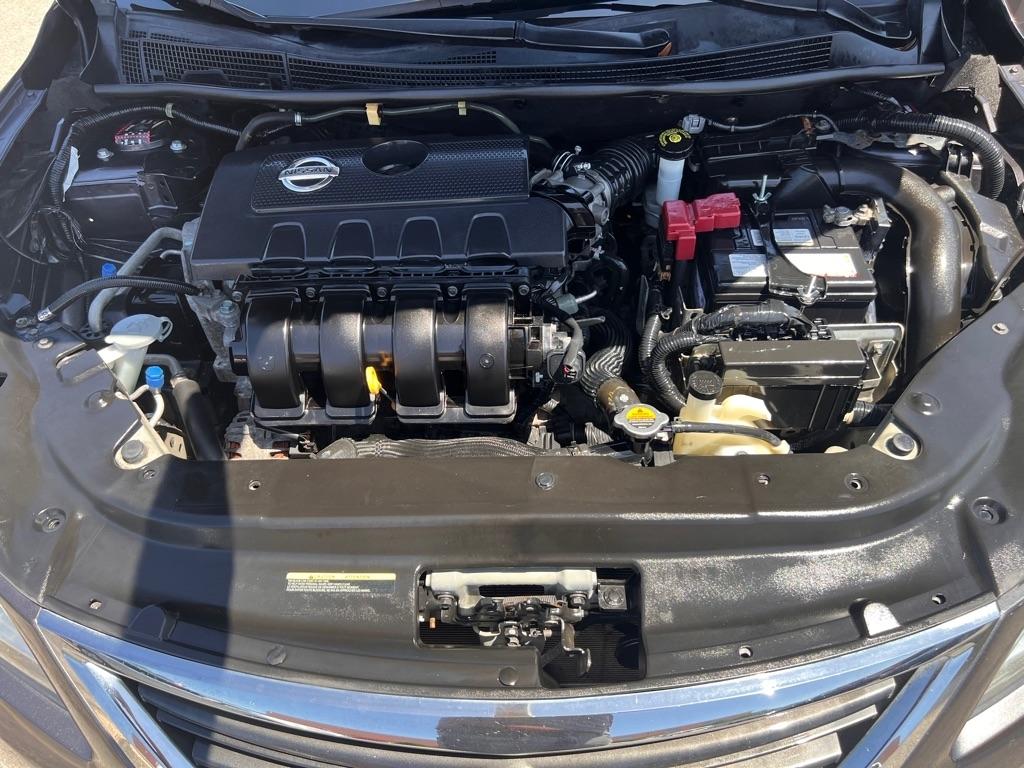 Nissan Sentra 4dr Sdn I4 CVT SR 2014