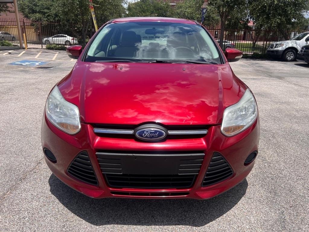 Ford Focus 4dr Sdn SE 2014
