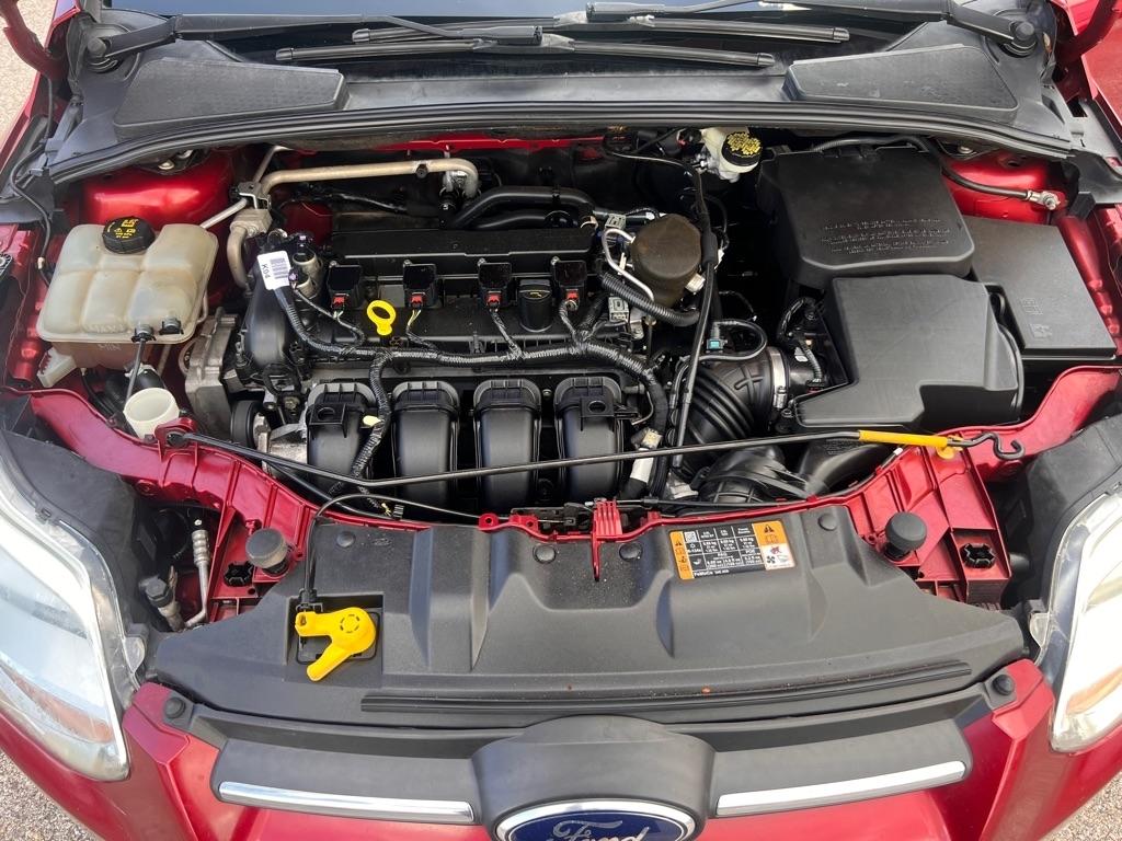 Ford Focus 4dr Sdn SE 2014
