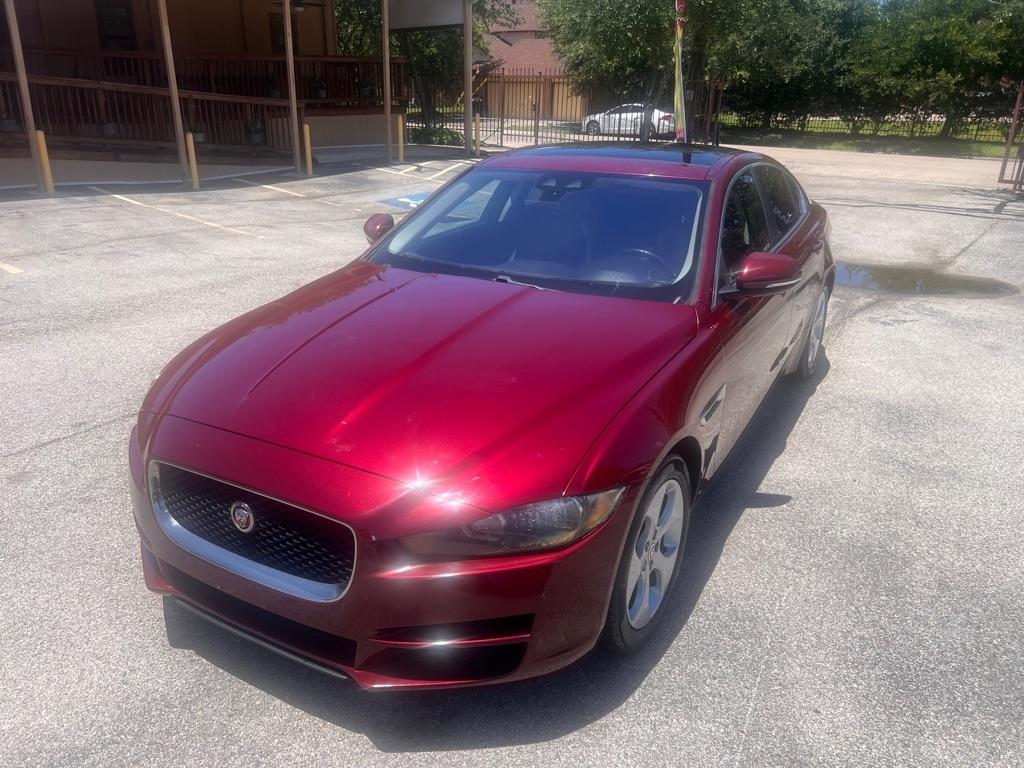 Jaguar XE 25t RWD 2017