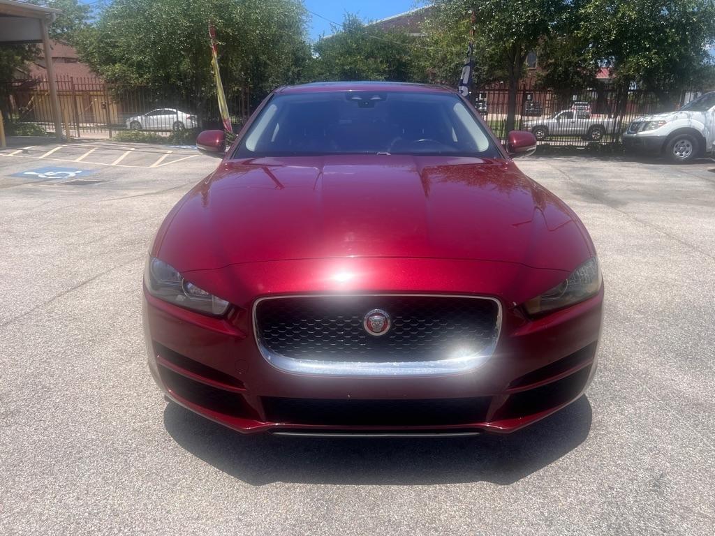 Jaguar XE 25t RWD 2017