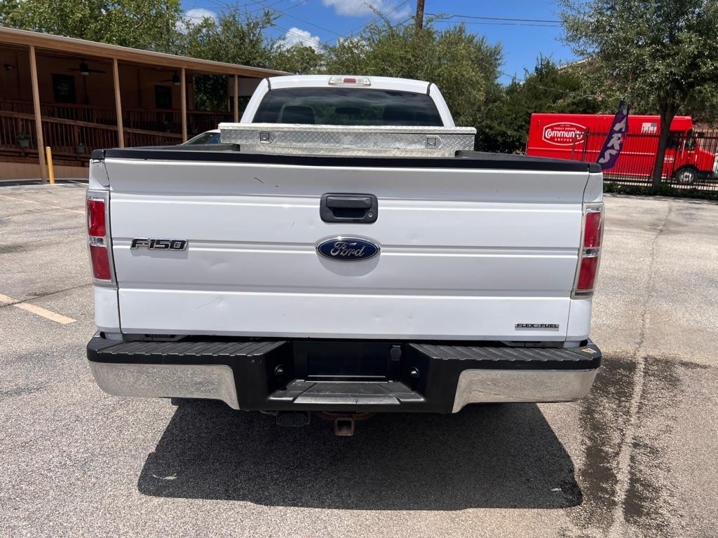 Ford F-150 2WD Reg Cab 126" STX 2014