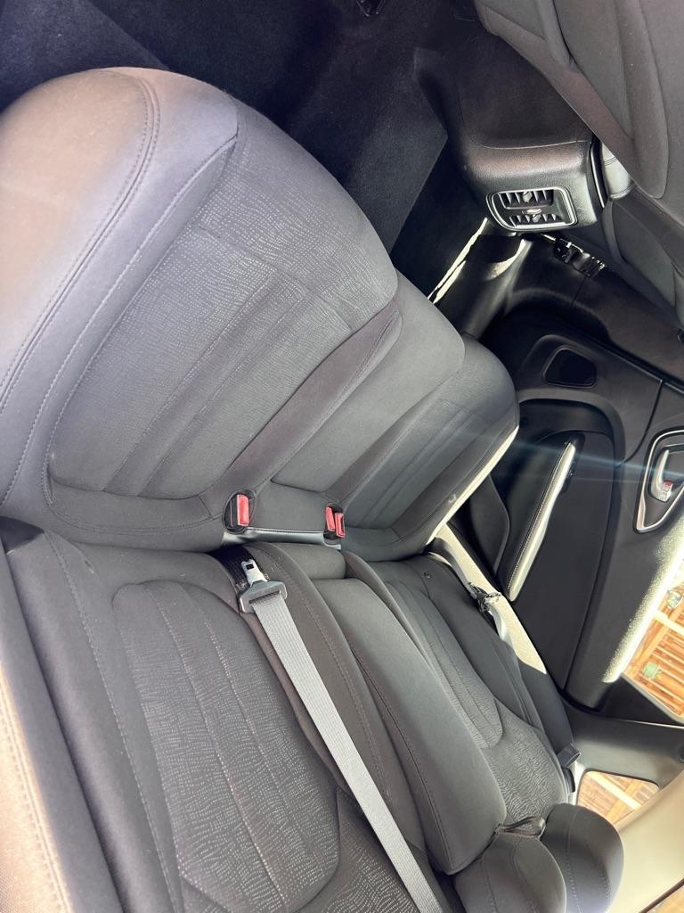 Chrysler 200 4dr Sdn Limited FWD 2015