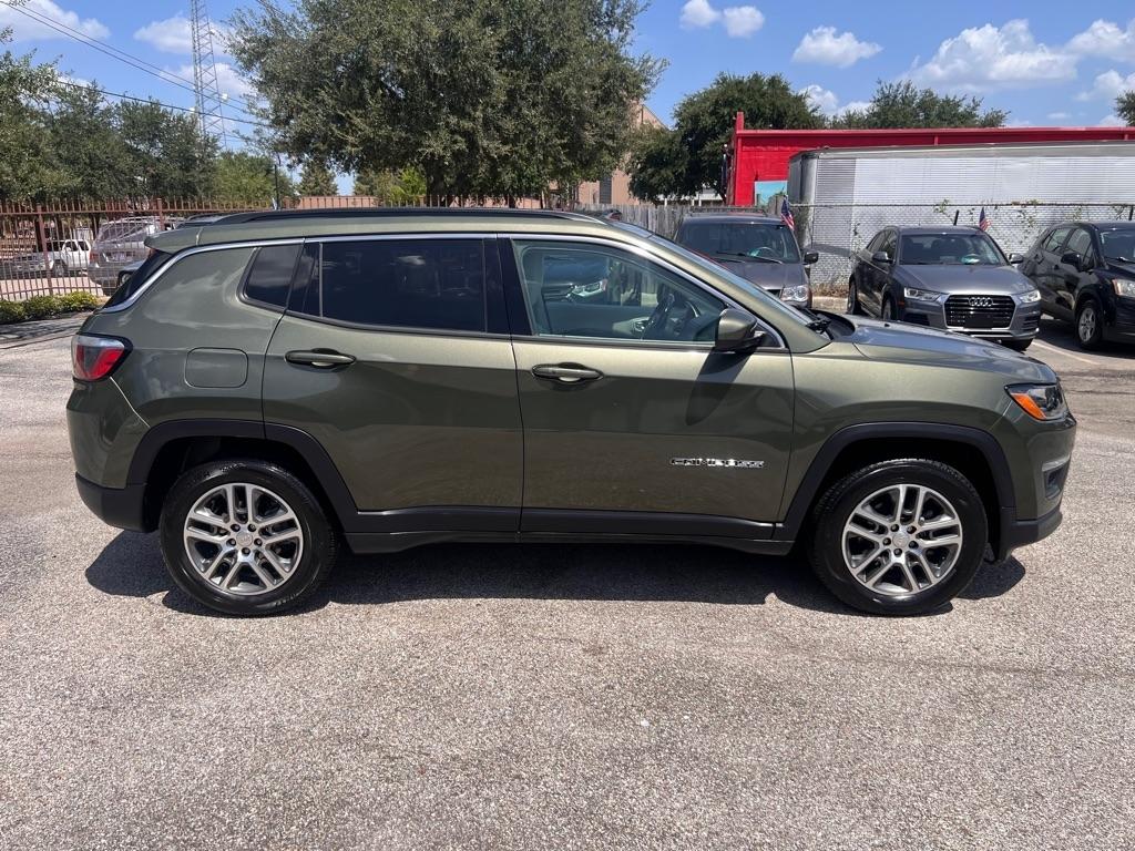 Jeep Compass Latitude FWD 2017