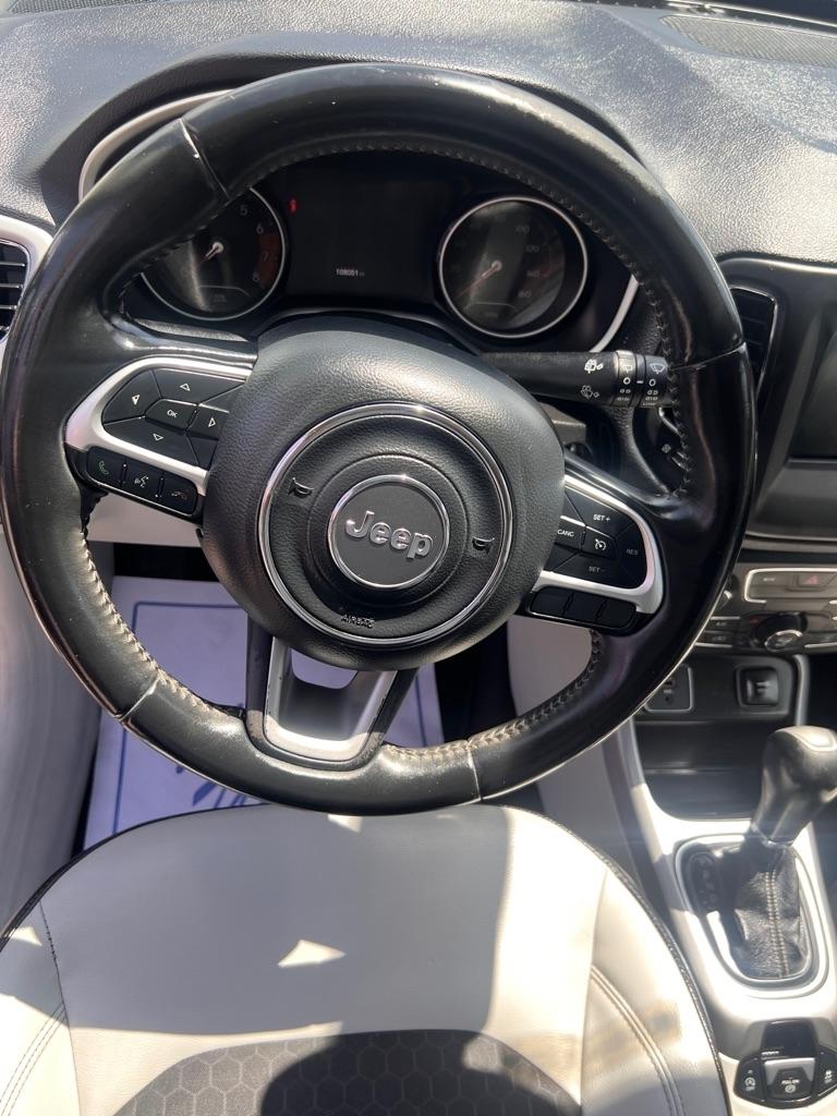 Jeep Compass Latitude FWD 2017