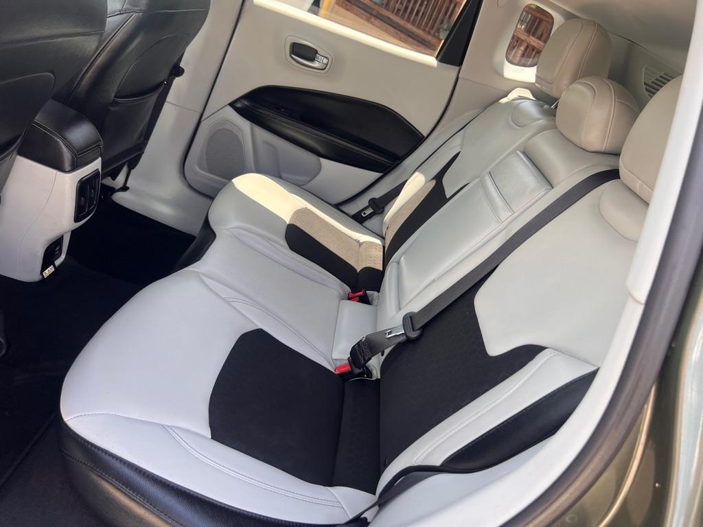 Jeep Compass Latitude FWD 2017