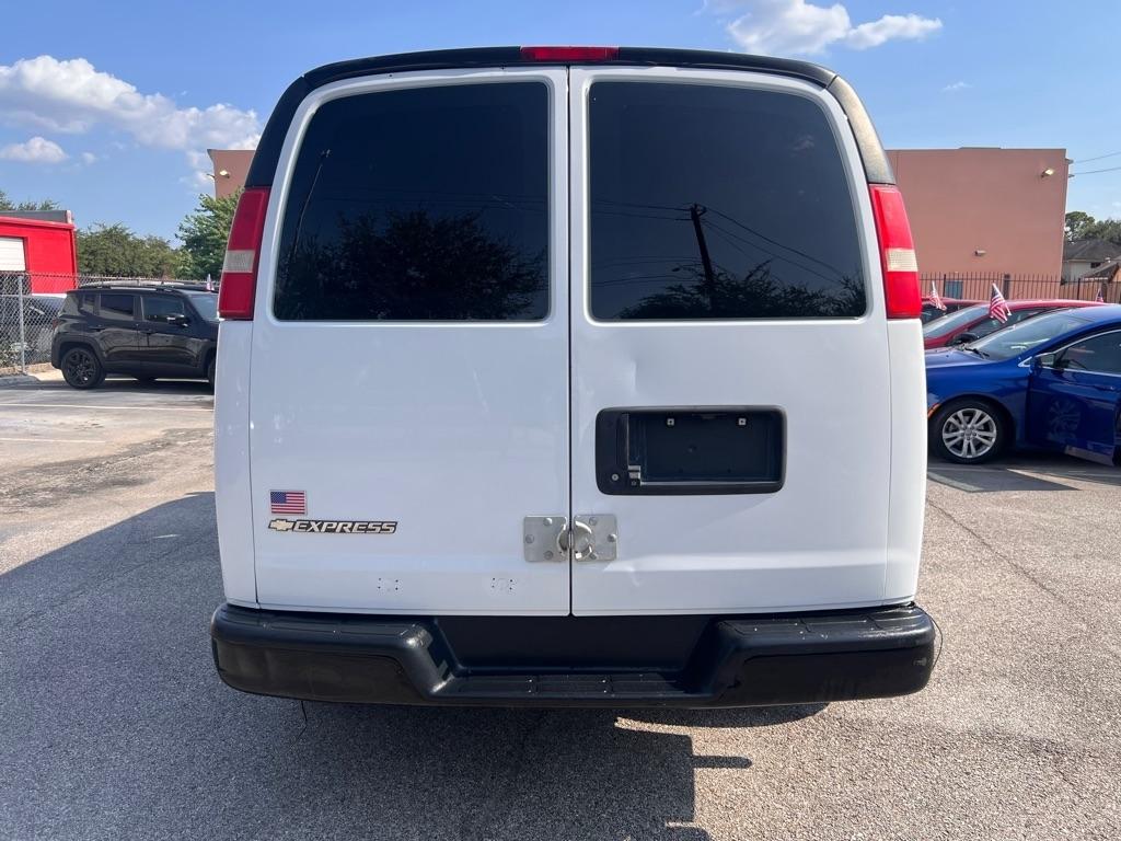 Chevrolet Express Cargo Van RWD 2500 155" 2019