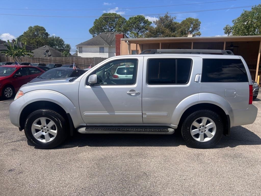 Nissan Pathfinder 2WD 4dr V6 SV 2012