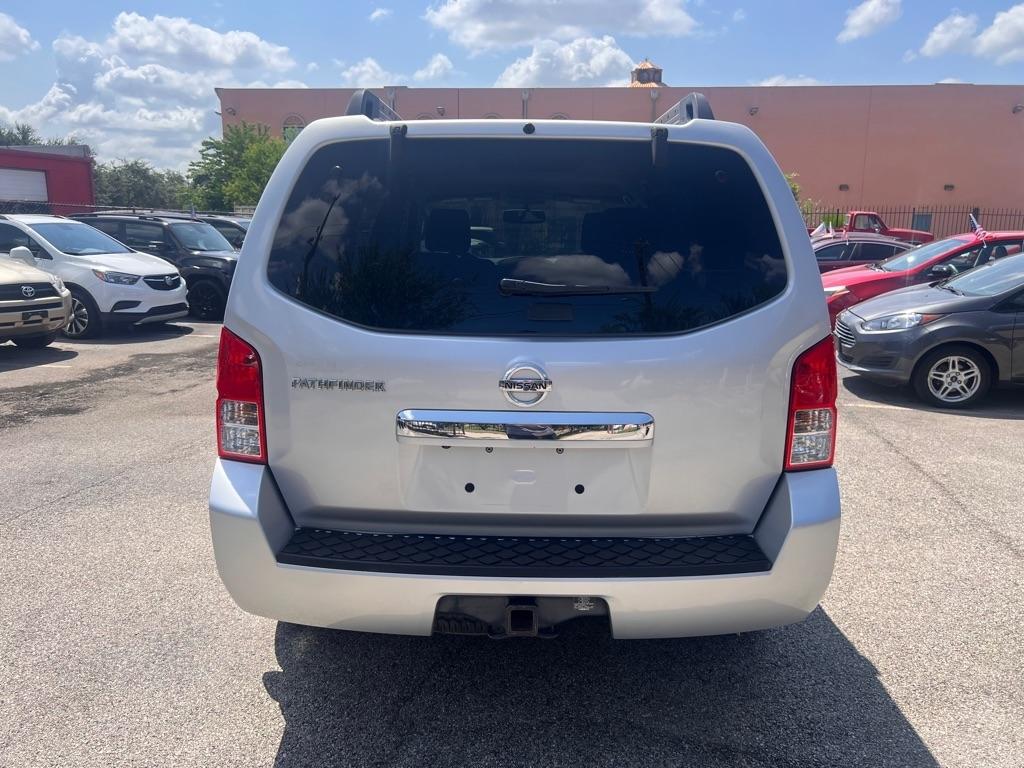 Nissan Pathfinder 2WD 4dr V6 SV 2012