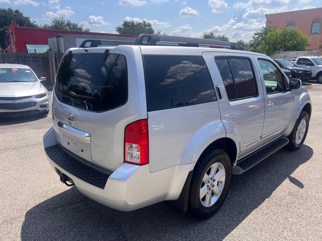 Nissan Pathfinder 2WD 4dr V6 SV 2012