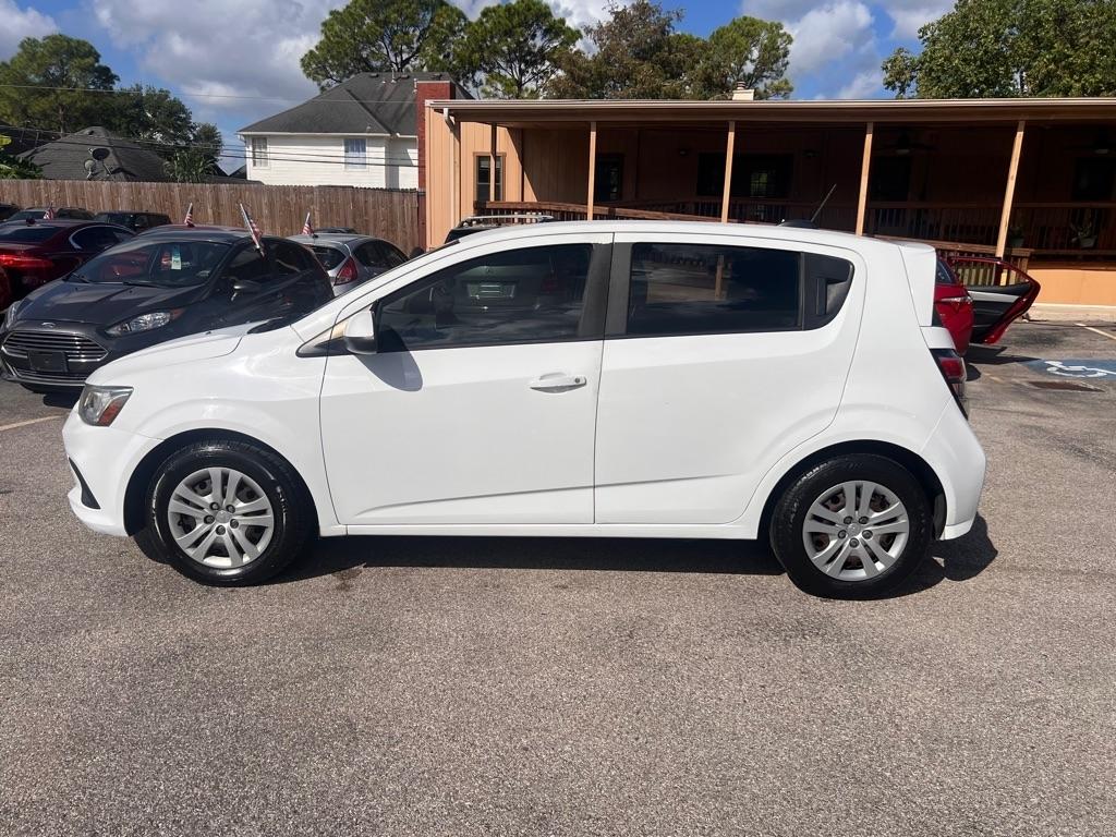 Chevrolet Sonic 5dr HB Auto LT w/1FL 2017
