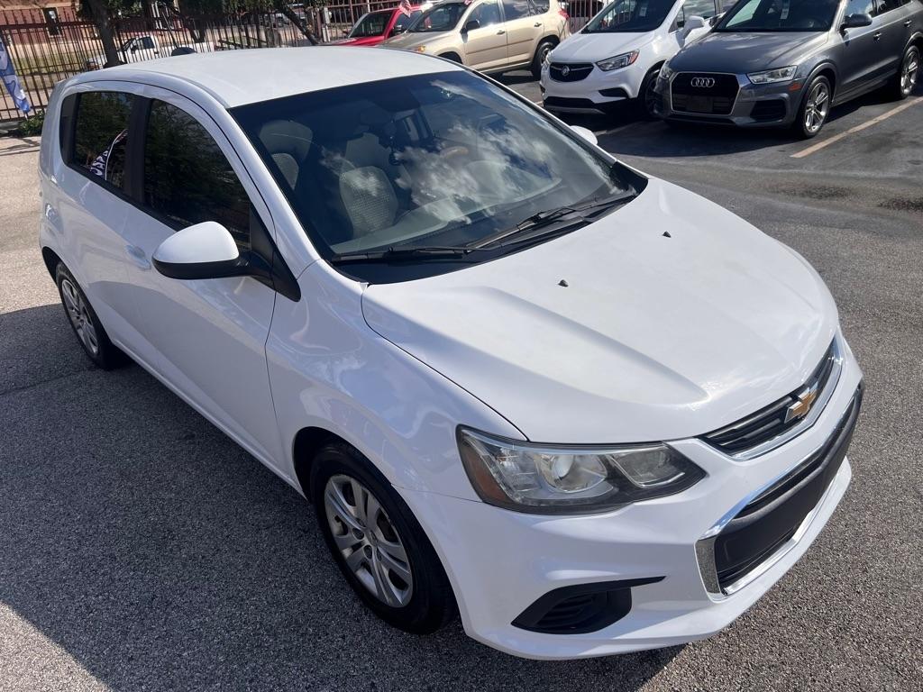 Chevrolet Sonic 5dr HB Auto LT w/1FL 2017