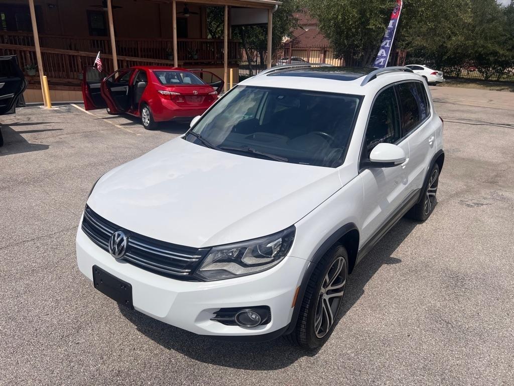 Volkswagen Tiguan 2.0T SEL FWD 2017