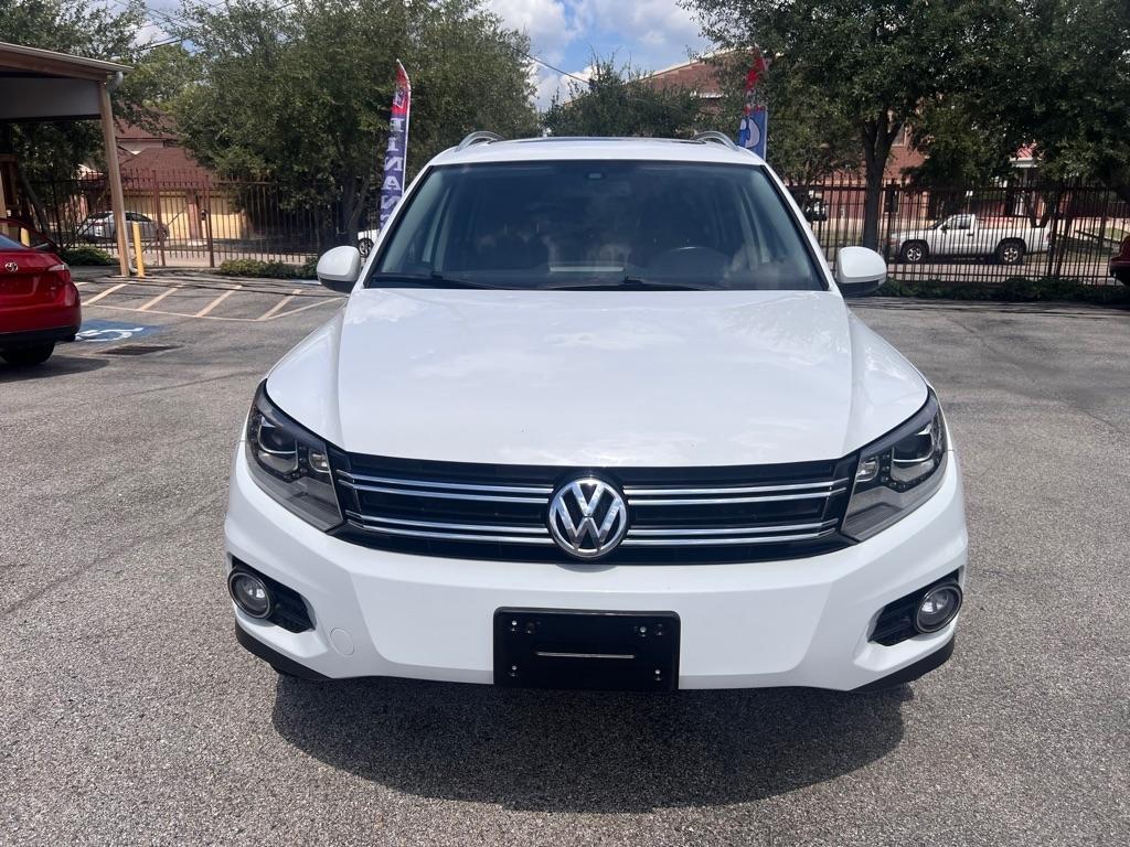 Volkswagen Tiguan 2.0T SEL FWD 2017