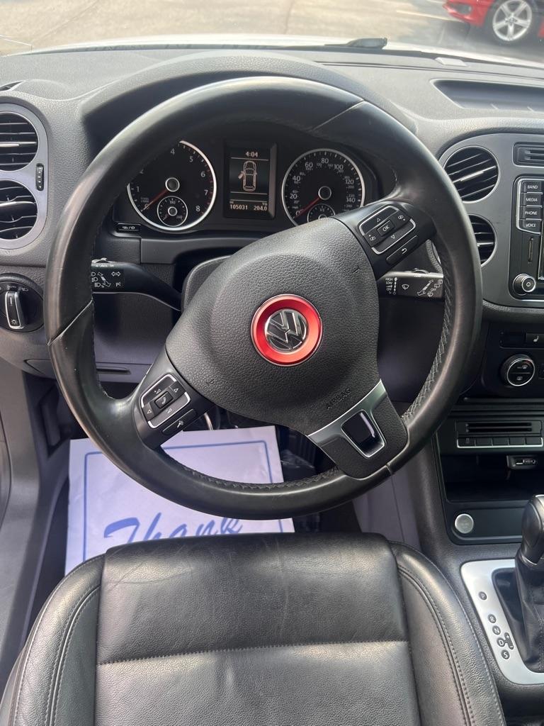 Volkswagen Tiguan 2.0T SEL FWD 2017