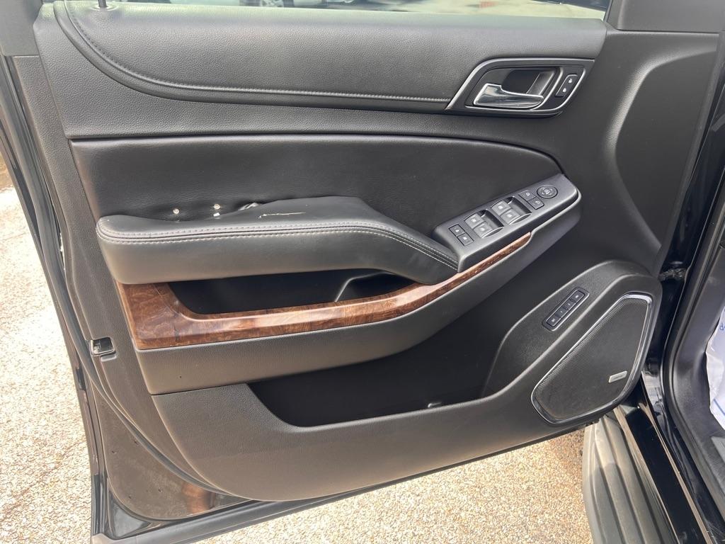 Chevrolet Tahoe 4WD 4dr LT 2019