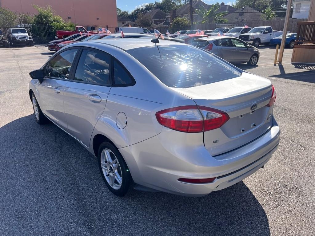 Ford Fiesta SE Sedan 2019