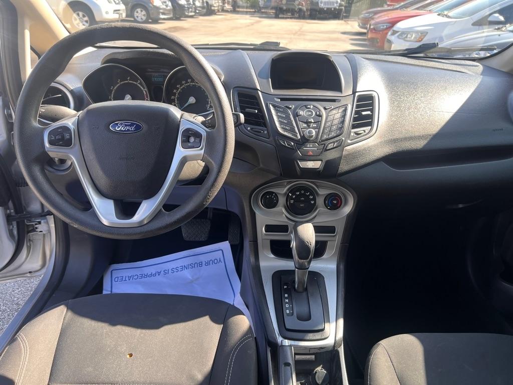 Ford Fiesta SE Sedan 2019