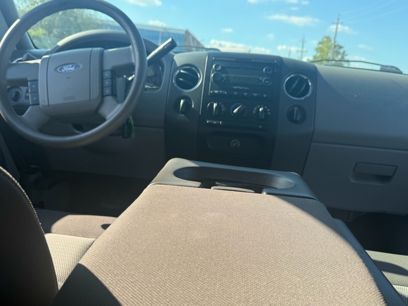 Ford F-150 XLT 4WD 2006