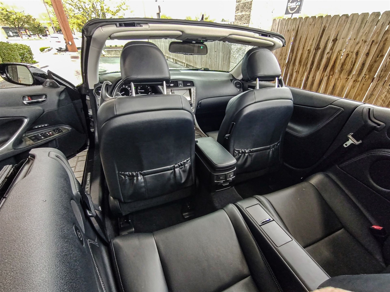 Lexus IS 250C 2dr Conv 2010 Lexus IS 250C 2dr Conv 2010