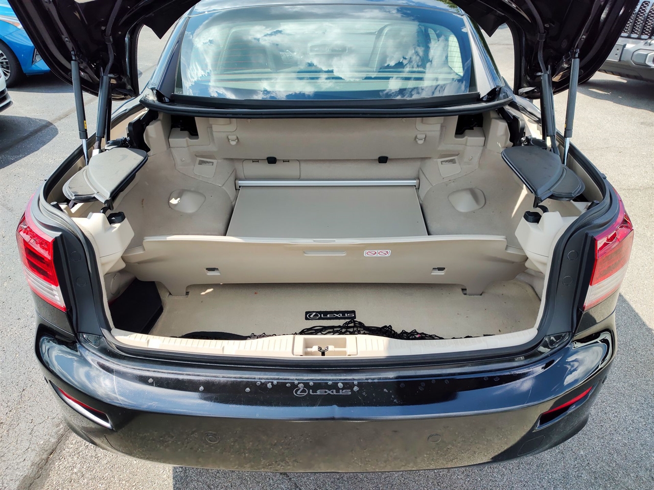 Lexus IS 250C 2dr Conv 2010 Lexus IS 250C 2dr Conv 2010