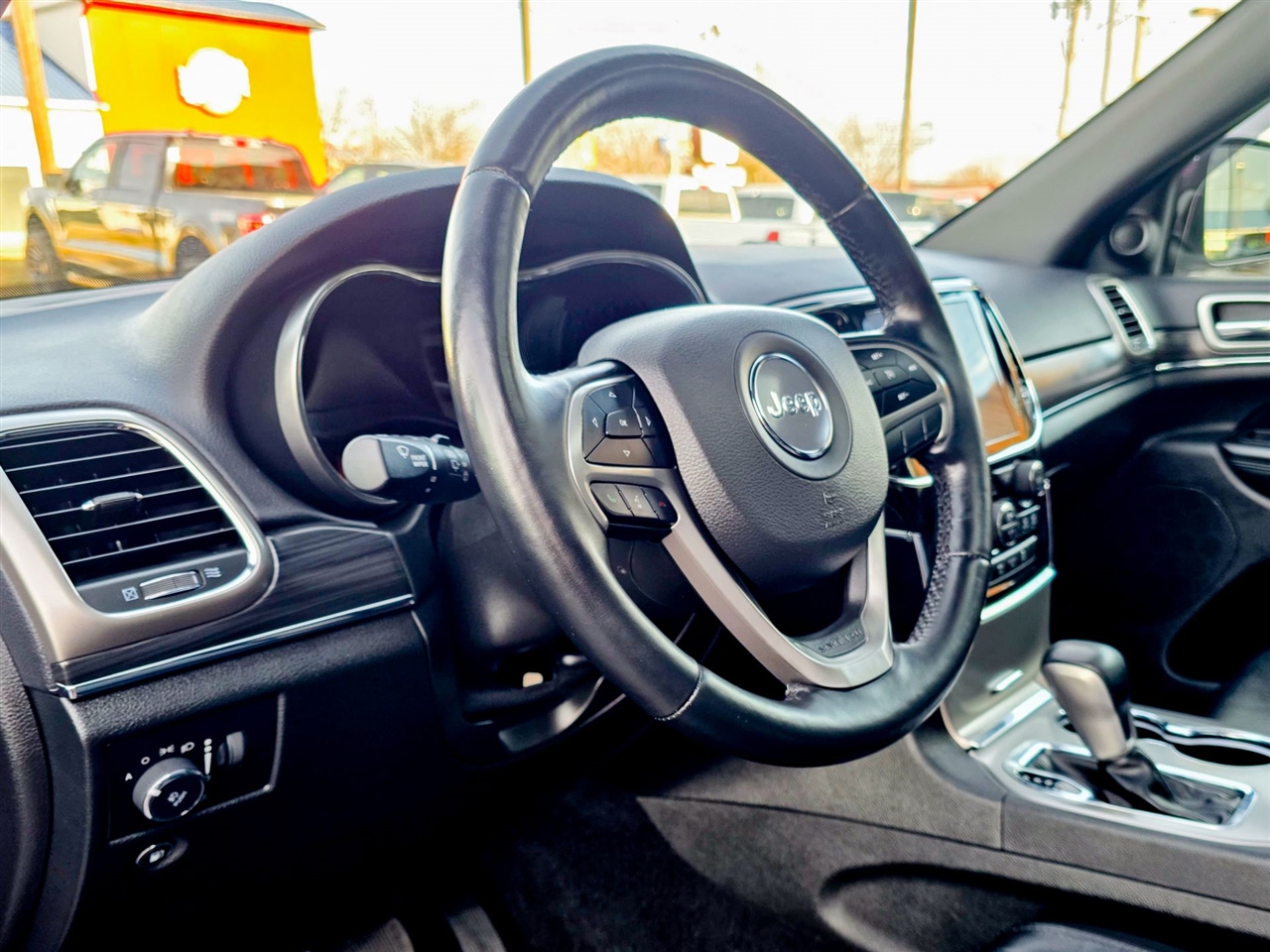 Jeep Grand Cherokee WK  2022