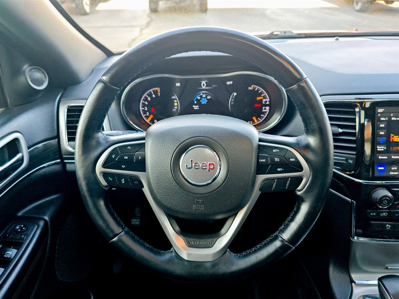 Jeep Grand Cherokee WK  2022