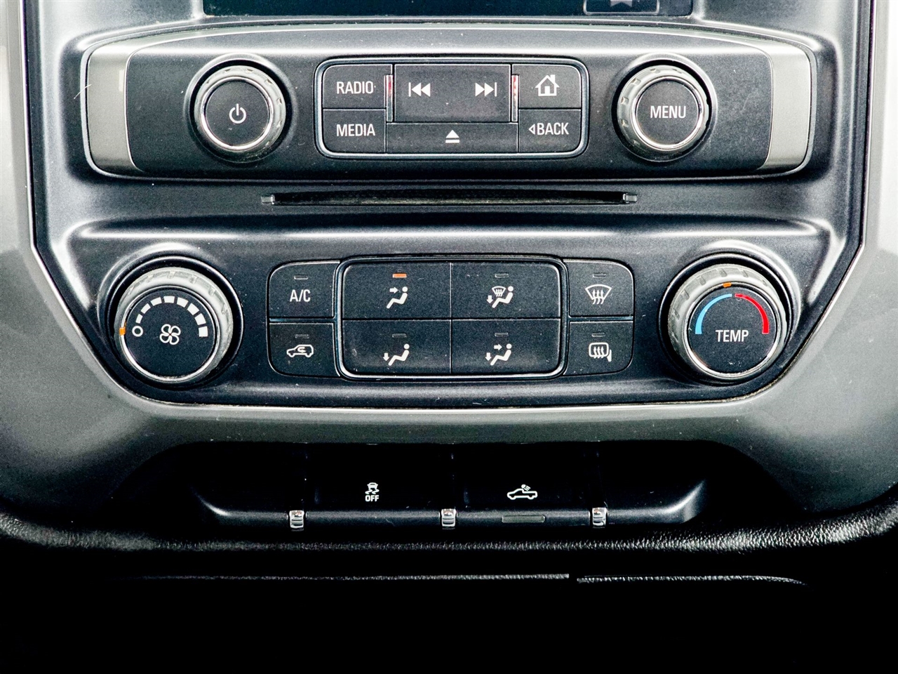 Chevrolet Silverado 1500  2016