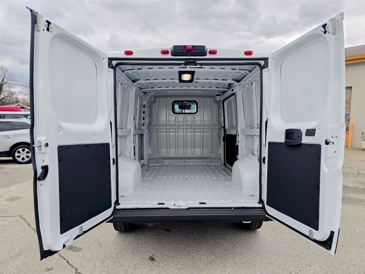 RAM ProMaster Cargo Van  2024