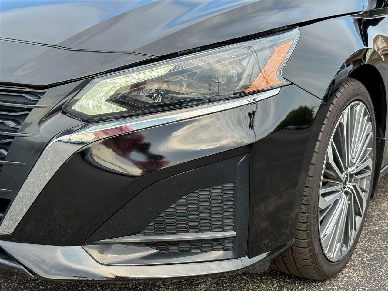 Nissan Altima  2024