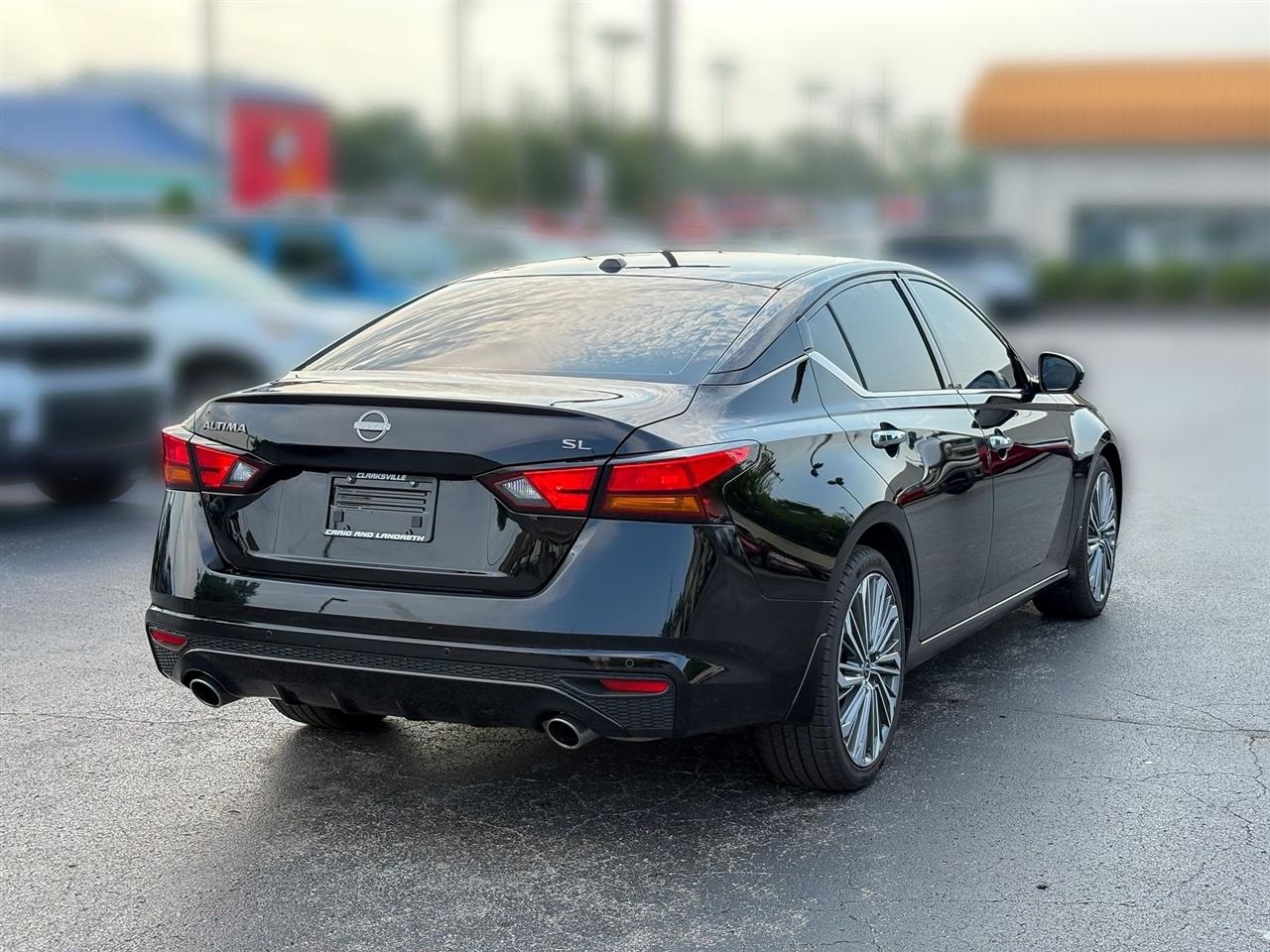 Nissan Altima  2024