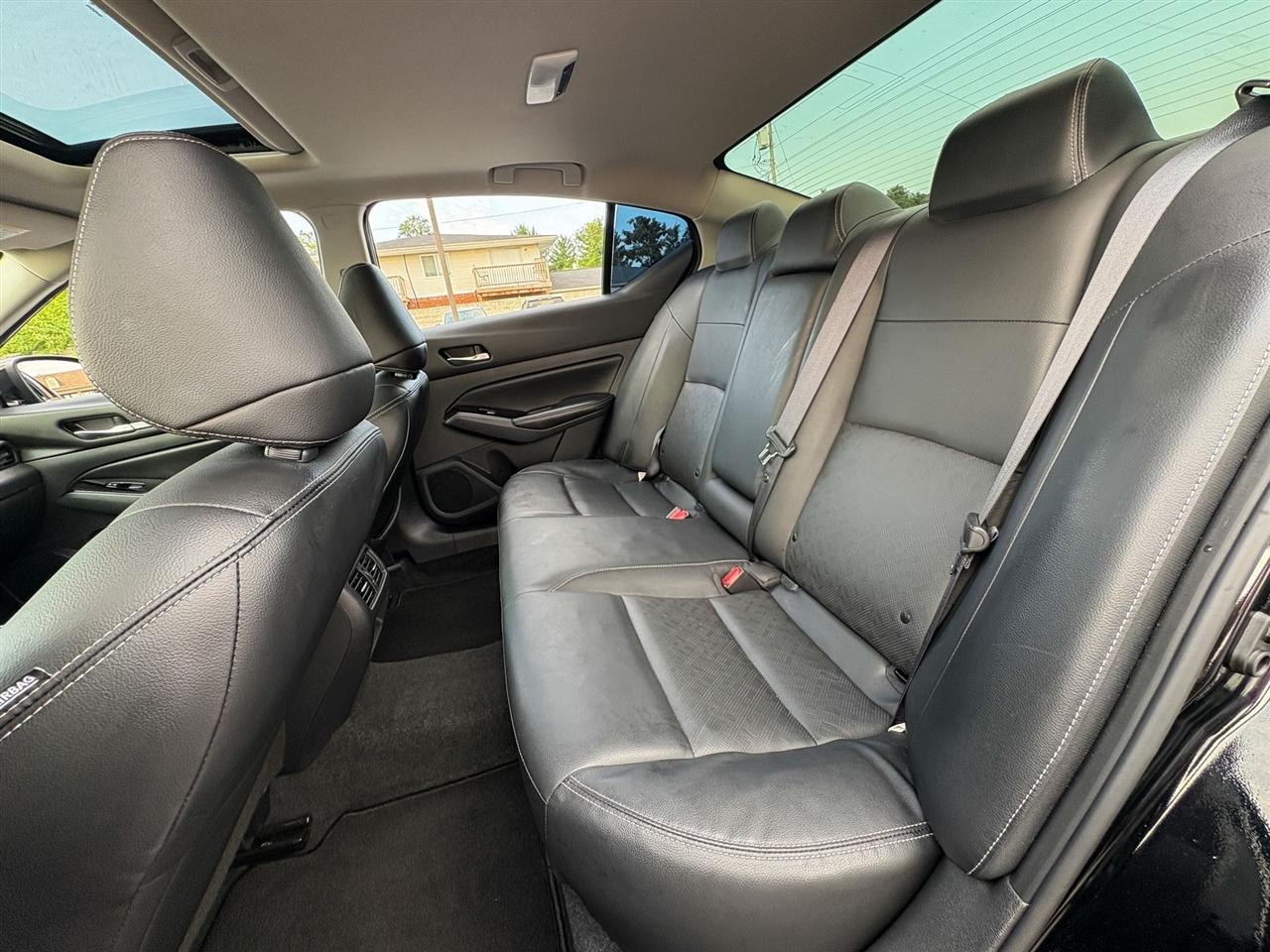 Nissan Altima  2024