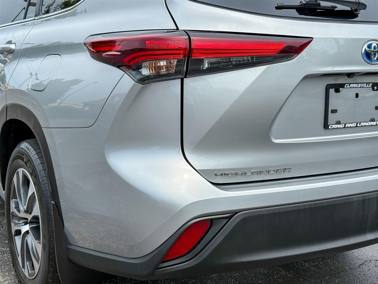 Toyota Highlander  2024