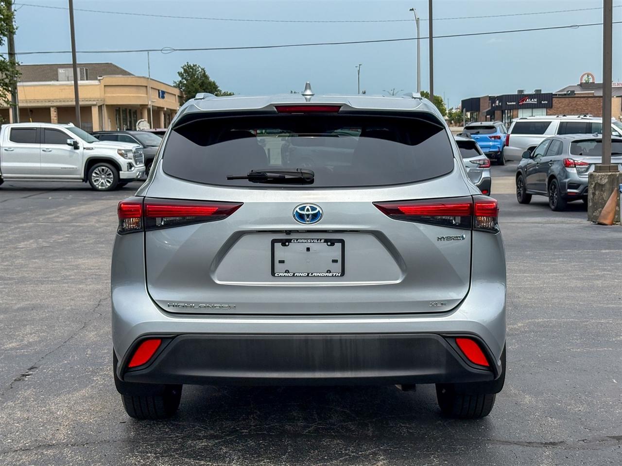 Toyota Highlander  2024