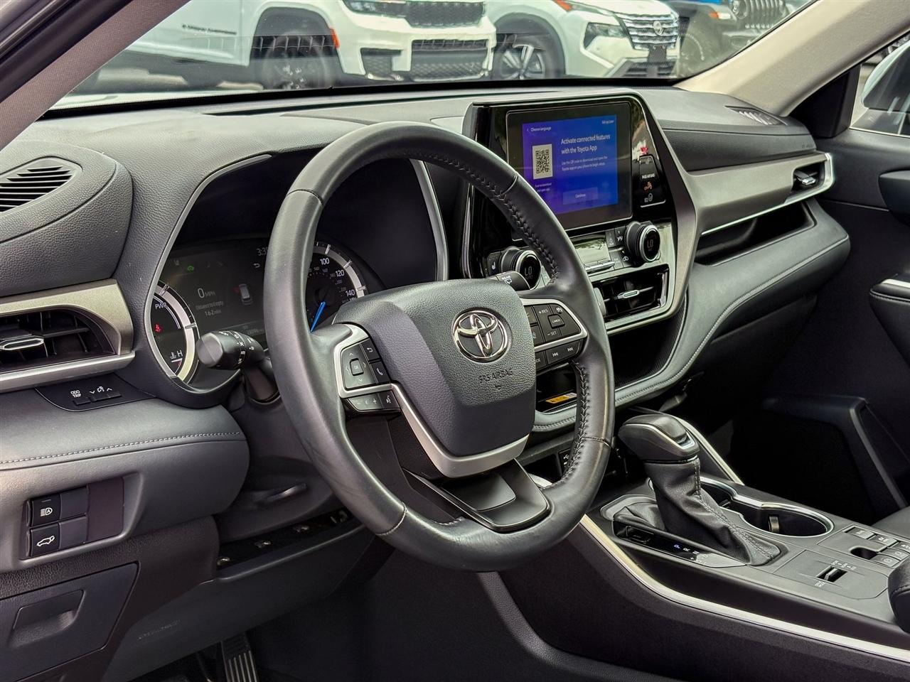 Toyota Highlander  2024